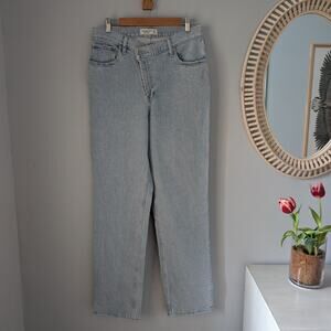 ABERCROMBIE & FITCH The 90s Straight Ultra High Rise Crossover Jeans 31L NWOT